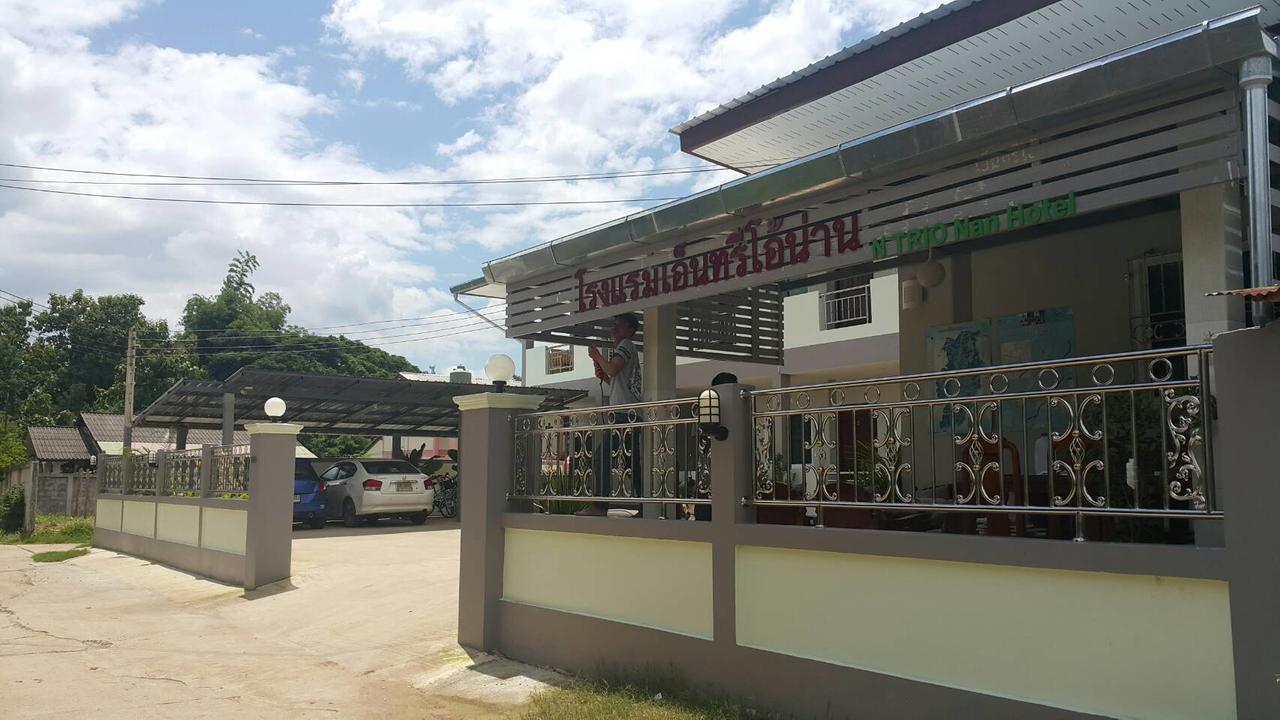 N Trio Nan Hotel Exterior photo